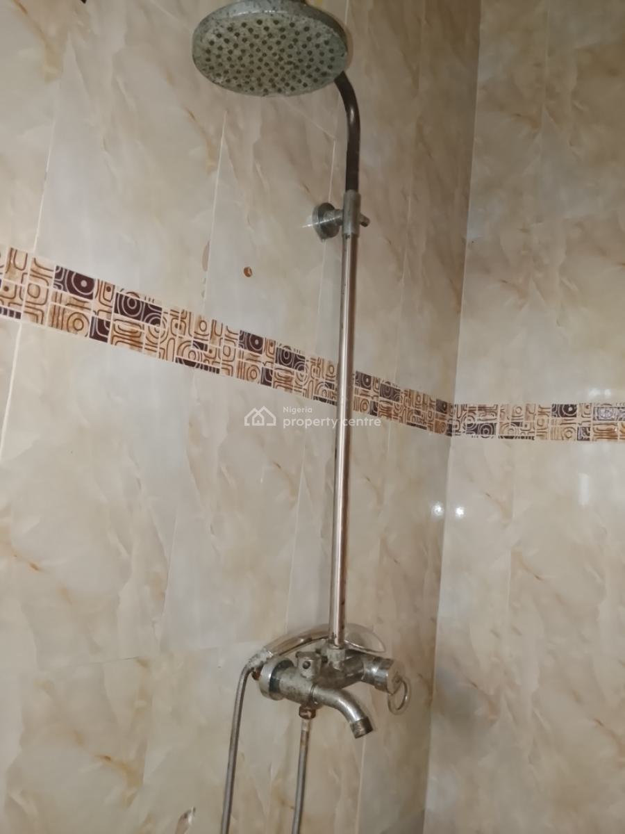 Well-maintained 4-bedroom Semi Detached Duplex in a Nice Estate, Silicon Vale Estate, Ologolo, Lekki, Lagos, Semi-detached Duplex for Rent