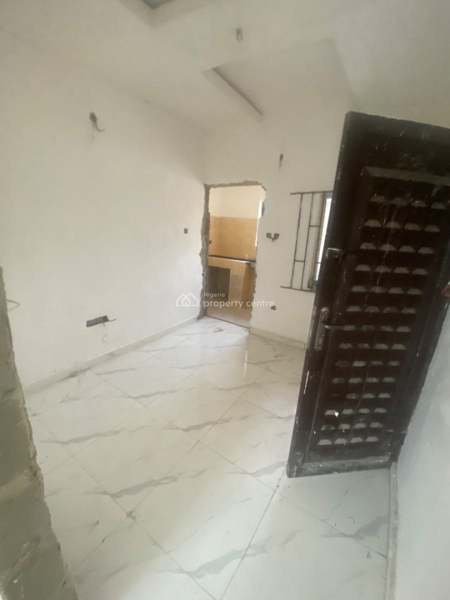 Newly Built Mini Flat, Muniru Estate, Ogombo, Ajah, Lagos, Mini Flat (room and Parlour) for Rent