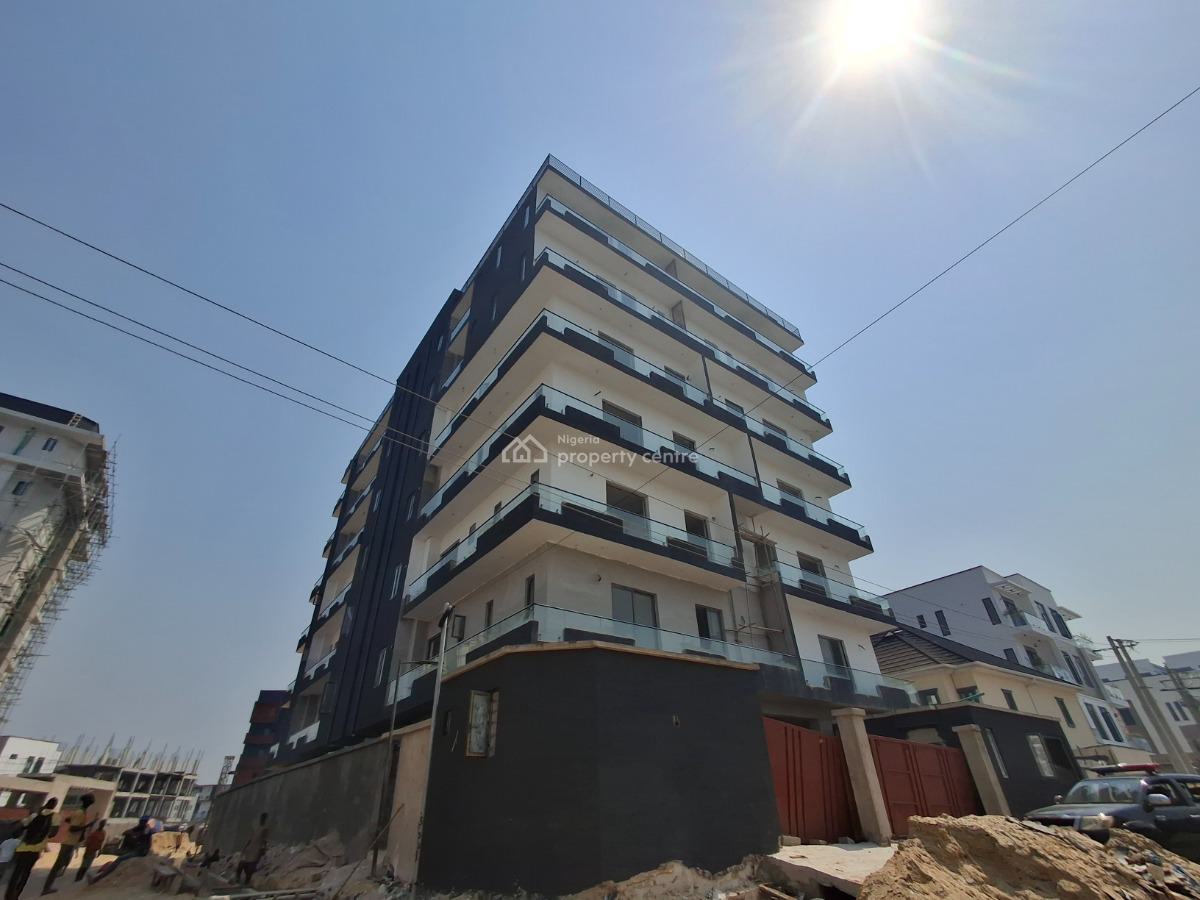Exceptional 2 Bedrooms Flat, Off Freedom Way, Lekki Phase 1, Lekki, Lagos, Flat / Apartment for Sale