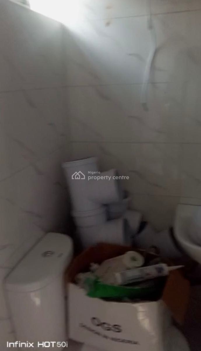 Brand New Self Contain Available, Ologolo, Lekki, Lagos, Self Contain (single Rooms) for Rent