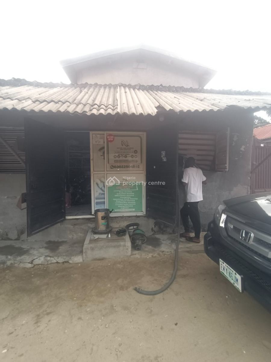 Shop Space, Thomas Estate, Ajah, Lagos, Shop for Rent