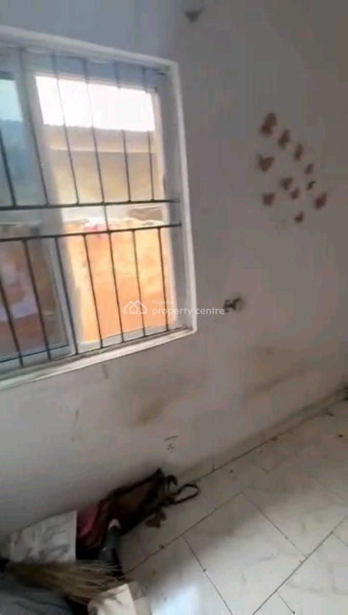 2 Units of Self Contain Apartment, Off Ibrahim Alli Street, Ladilak, Shomolu, Lagos, Self Contain (single Rooms) for Rent