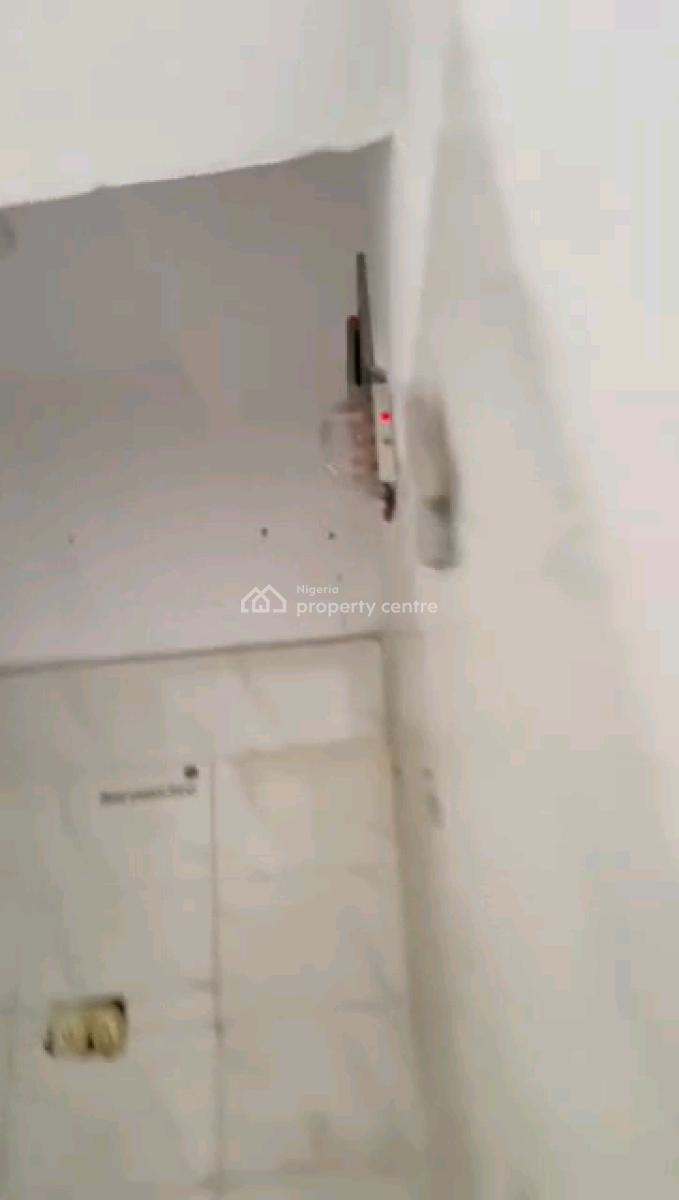 2 Units of Self Contain Apartment, Off Ibrahim Alli Street, Ladilak, Shomolu, Lagos, Self Contain (single Rooms) for Rent