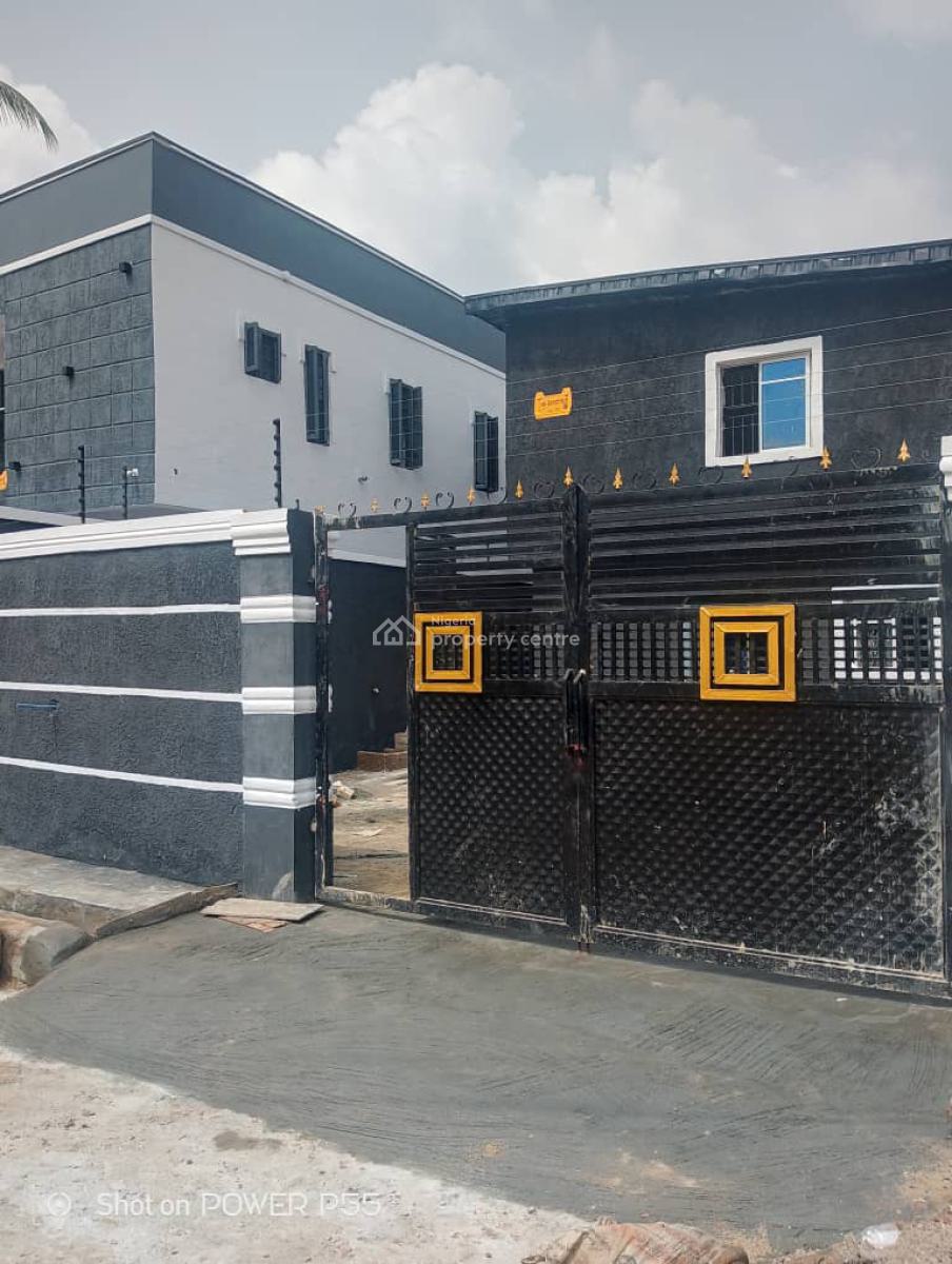 Spacious Mini Flat with 2 Toilets, Iveangbor, Ojodu Berger, Ojodu, Lagos, Mini Flat (room and Parlour) for Rent