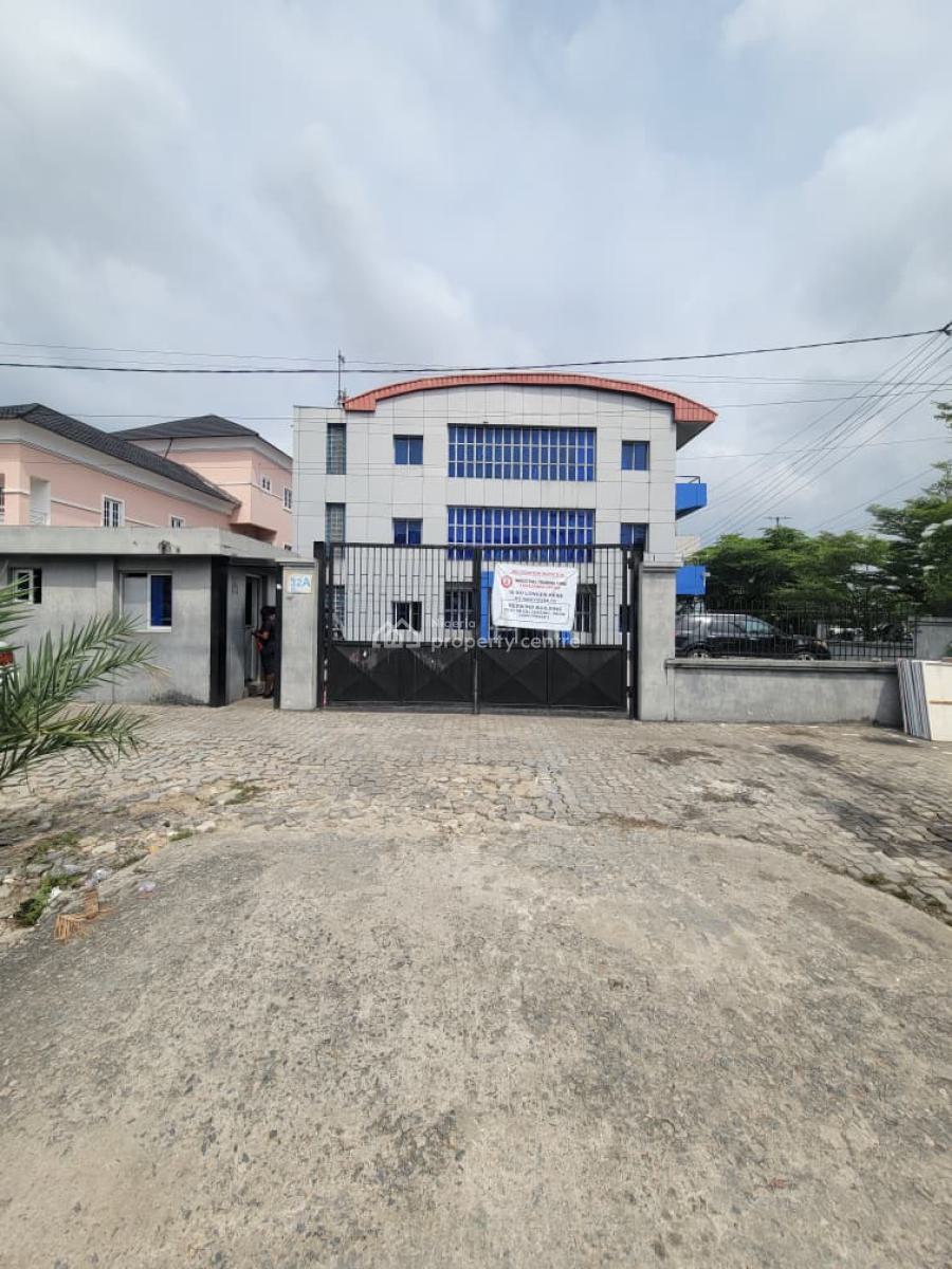 Divisible Office Space Measuring 400sqm in Total, Freedom Way, Ikate, Lekki, Lagos, Office Space for Rent