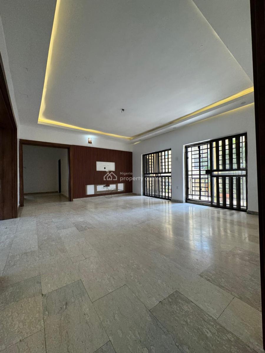 Luxurious 3 Bedrooms Spacious Apartment, Inside a Gated Community, Maitama District, Abuja, Flat / Apartment for Rent