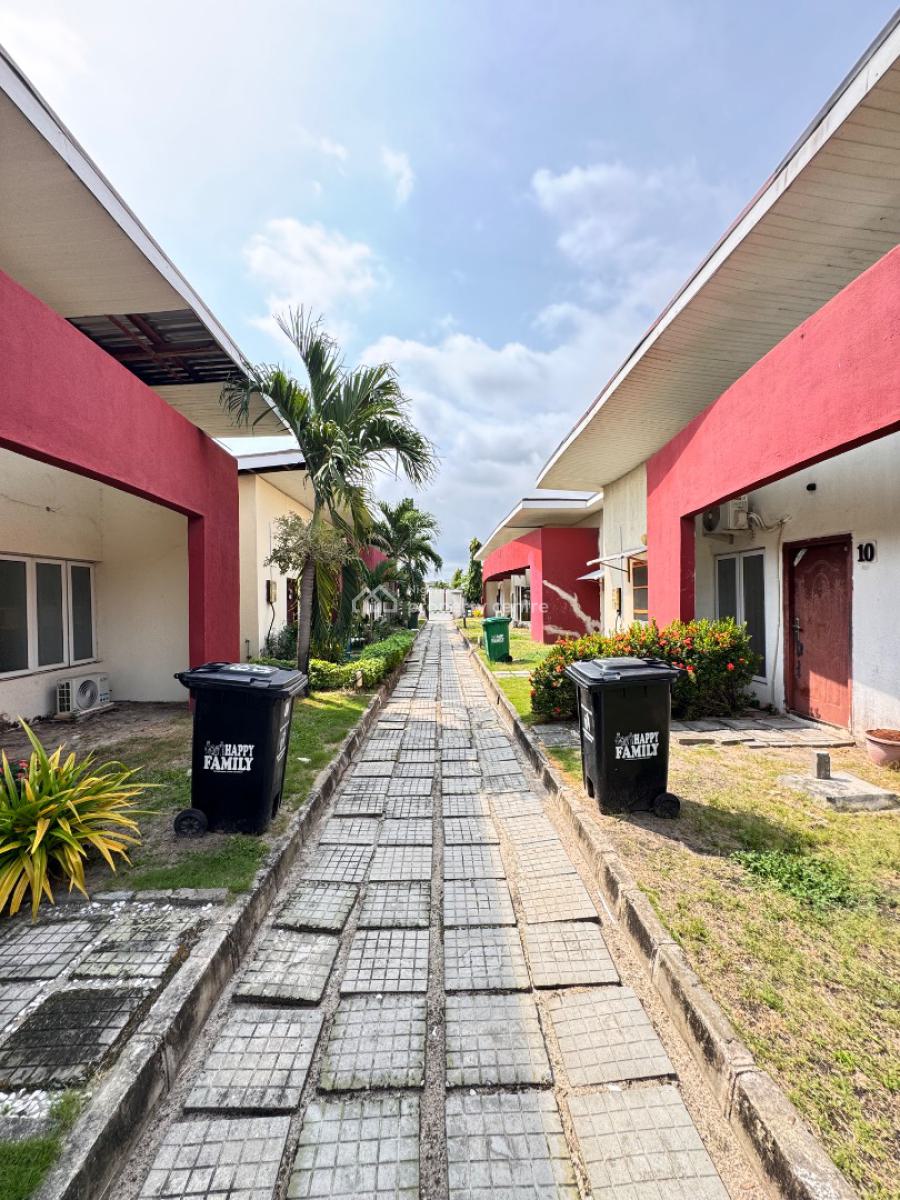 2 Bedroom Apartment Bungalow Terrace 24 Hours Light, Gym, Pool, Football, Orchid Road Lekki South Point Estate, Lekki, Lagos, Terraced Duplex for Rent