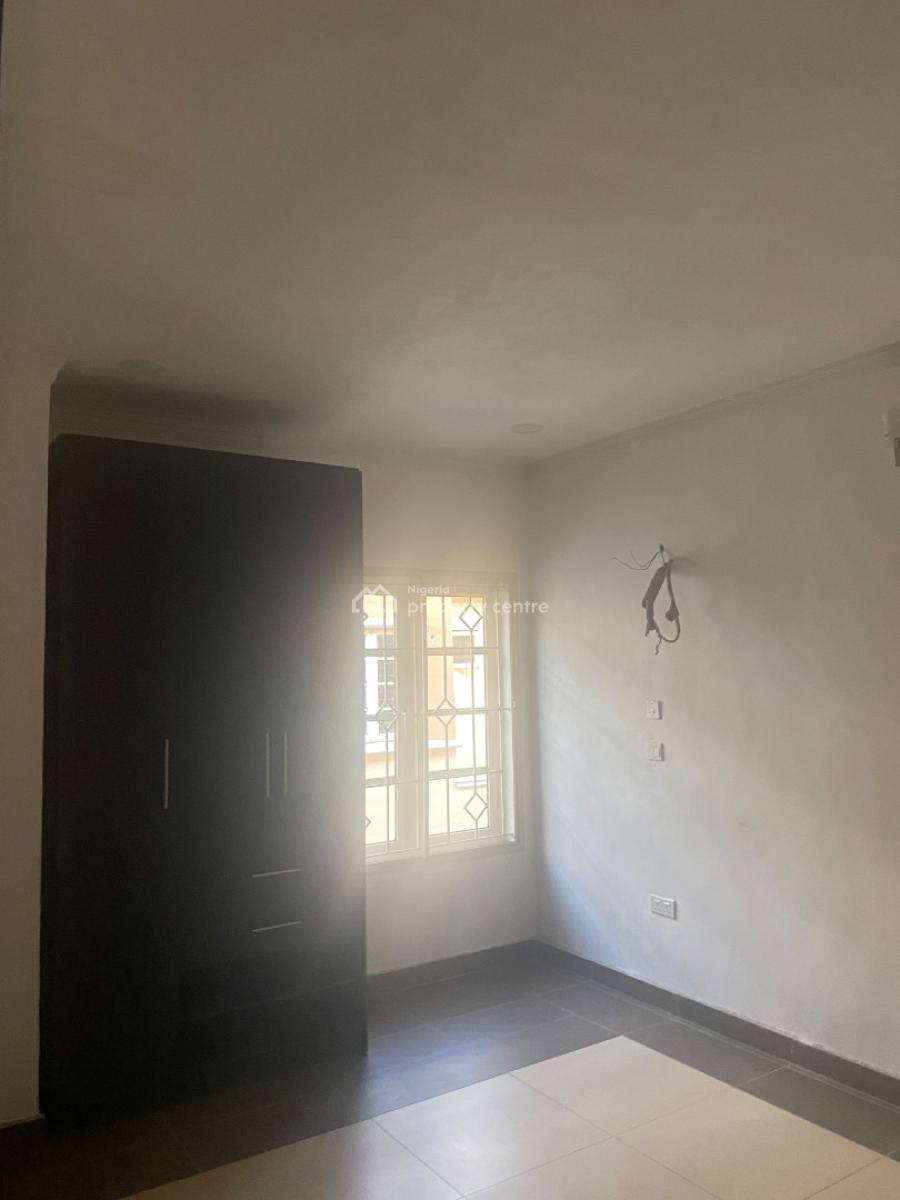 a Luxury 4 Bedroom Duplex with 2 Bedrooms Bq, Olaleye New Town, Iponri, Surulere, Lagos, Terraced Duplex for Sale