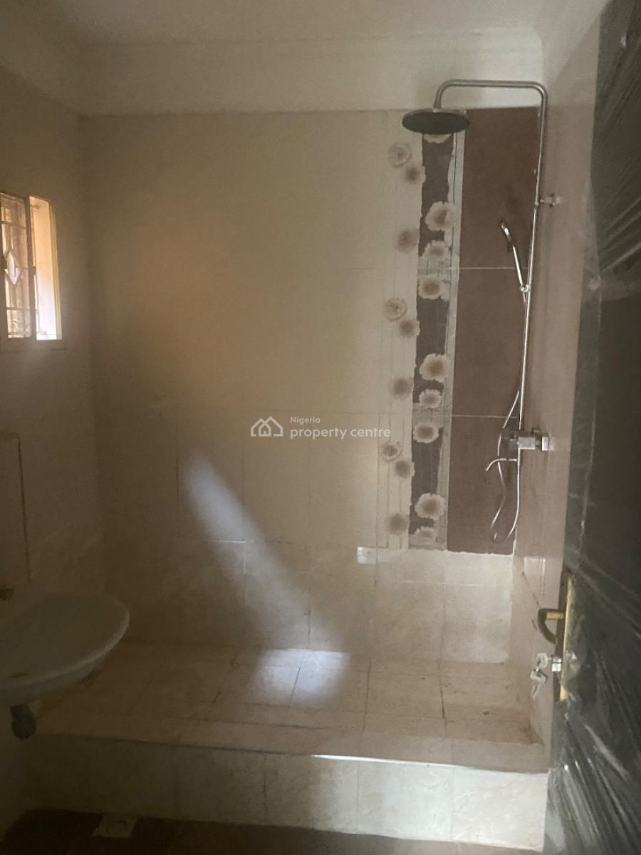 a Luxury 4 Bedroom Duplex with 2 Bedrooms Bq, Olaleye New Town, Iponri, Surulere, Lagos, Terraced Duplex for Sale