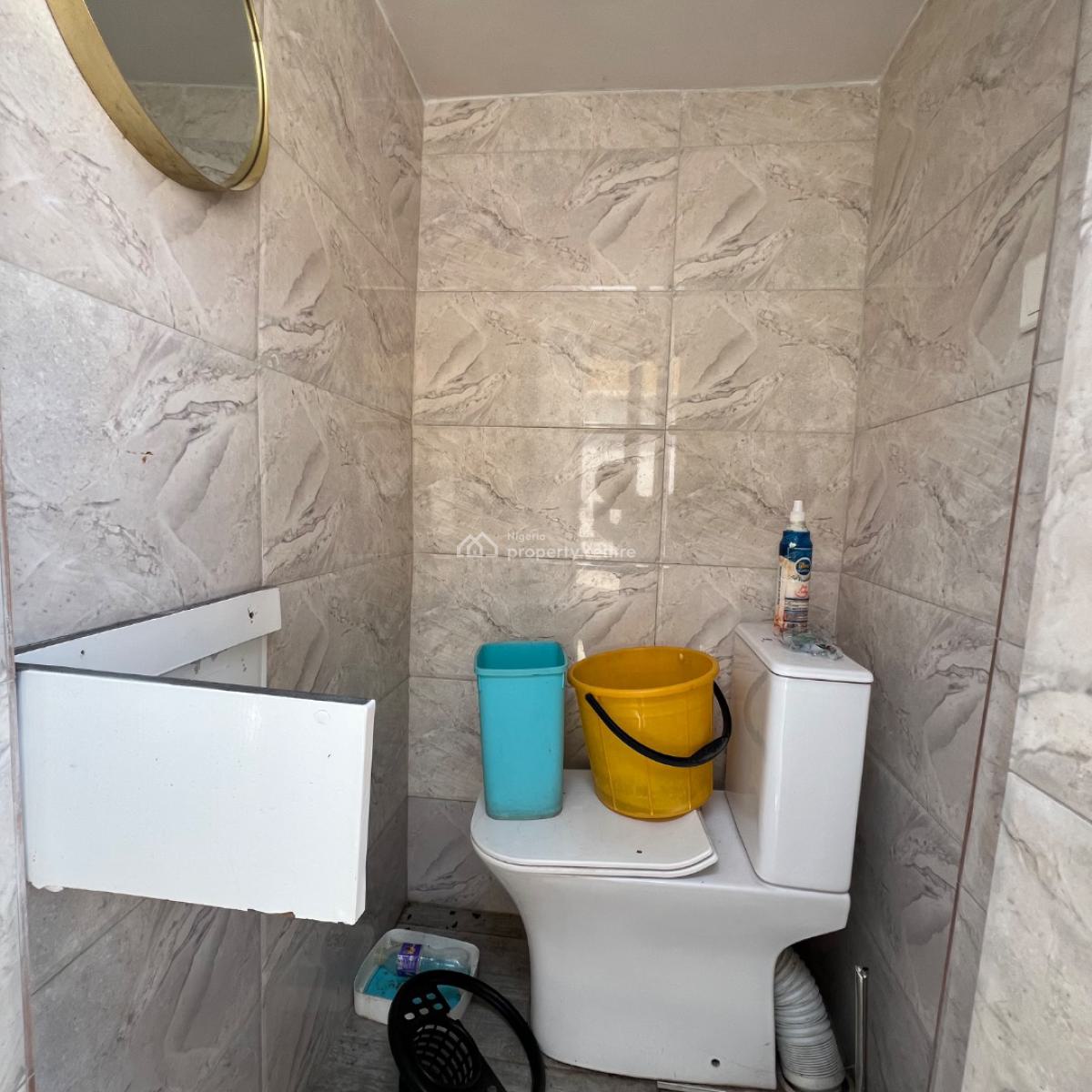 Office / Shop Space, Lekki Phase 1, Lekki, Lagos, Shop for Rent