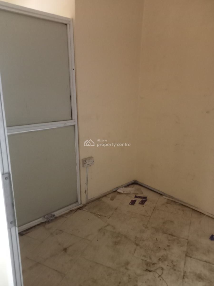 30sqmt Shop Space (1st Floor), Slightly Off Awolowo Way, Ikeja, Lagos, Shop for Rent
