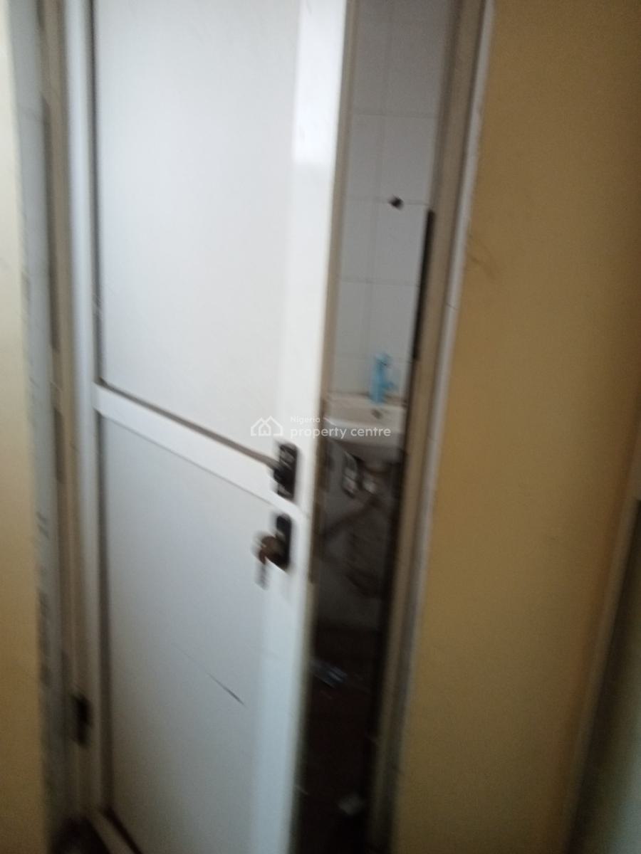30sqmt Shop Space (1st Floor), Slightly Off Awolowo Way, Ikeja, Lagos, Shop for Rent