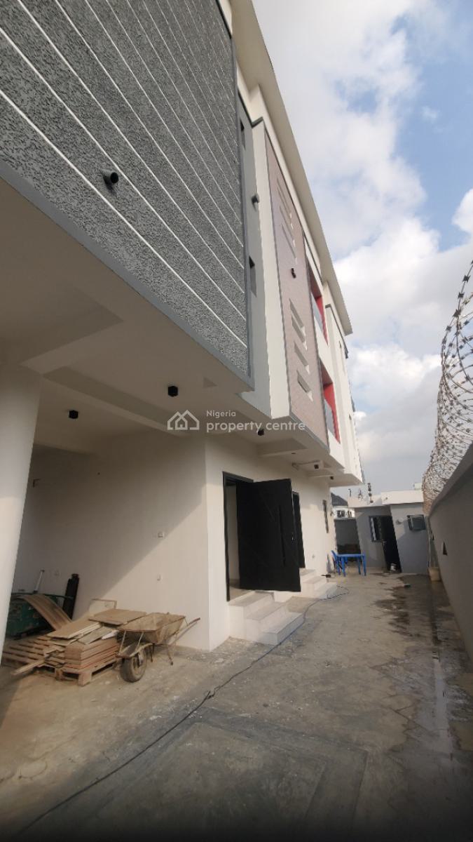 1 Unit of 6 Bedroom Duplex, 2 Unit 2 Bedroom Apartment, Lekki Phase 2, Lekki, Lagos, Detached Duplex for Sale