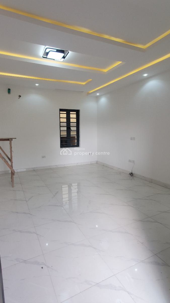 1 Unit of 6 Bedroom Duplex, 2 Unit 2 Bedroom Apartment, Lekki Phase 2, Lekki, Lagos, Detached Duplex for Sale