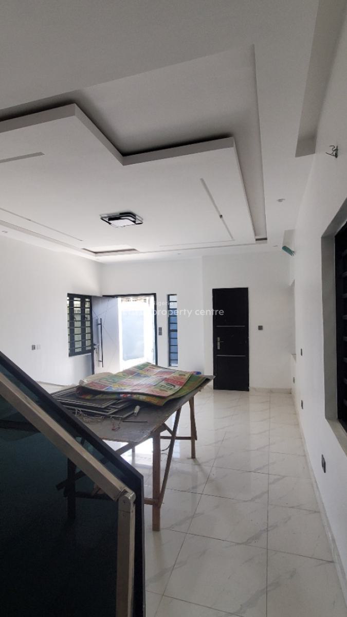 1 Unit of 6 Bedroom Duplex, 2 Unit 2 Bedroom Apartment, Lekki Phase 2, Lekki, Lagos, Detached Duplex for Sale