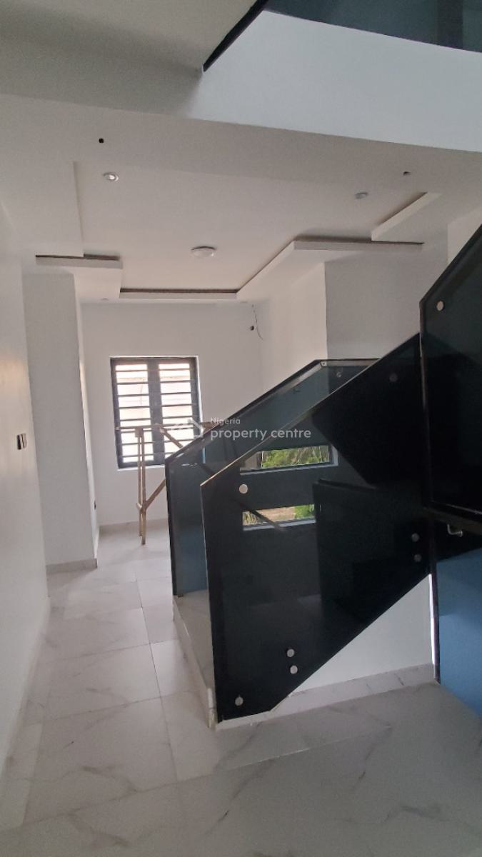 1 Unit of 6 Bedroom Duplex, 2 Unit 2 Bedroom Apartment, Lekki Phase 2, Lekki, Lagos, Detached Duplex for Sale