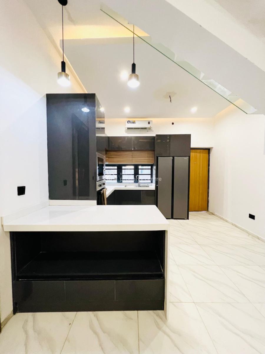 Well-designed 4-bedroom Detached Duplex with Bq, Pool, Tennis Court, Ajah, Lagos, Detached Duplex for Sale