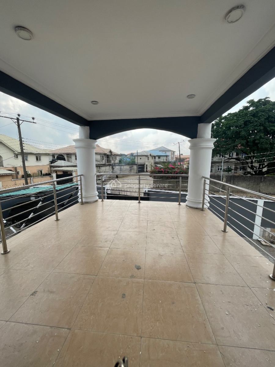 Very Nice Spacious 2 Bedroom Flat, Upstairs, Balogun Estate, Sangotedo, Ajah, Lagos, Flat / Apartment for Rent