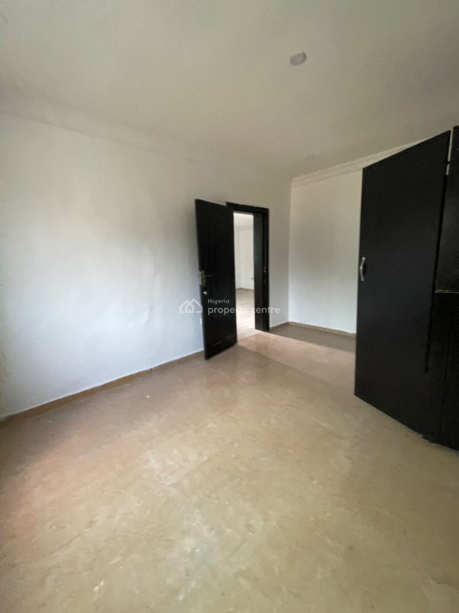 Very Nice Spacious 2 Bedroom Flat, Upstairs, Balogun Estate, Sangotedo, Ajah, Lagos, Flat / Apartment for Rent