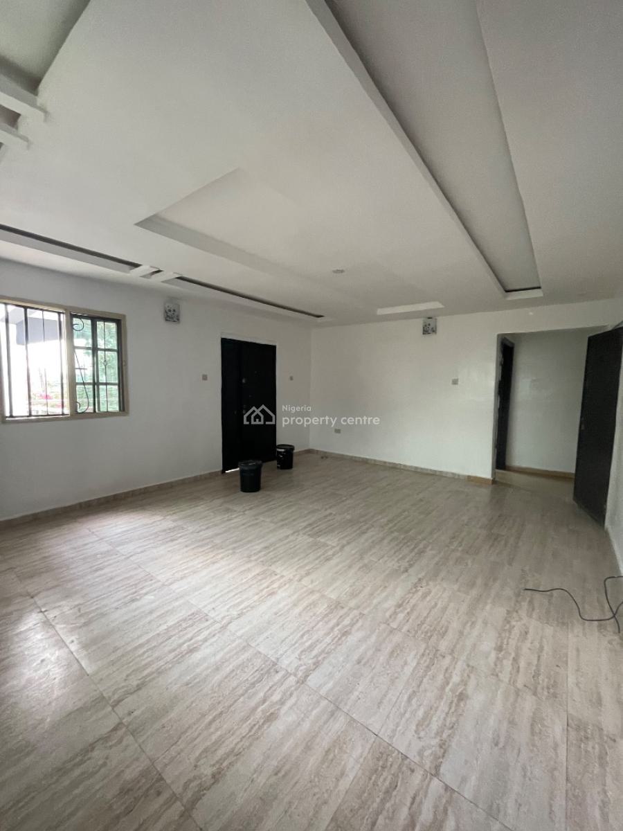 Very Nice Spacious 2 Bedroom Flat, Upstairs, Balogun Estate, Sangotedo, Ajah, Lagos, Flat / Apartment for Rent