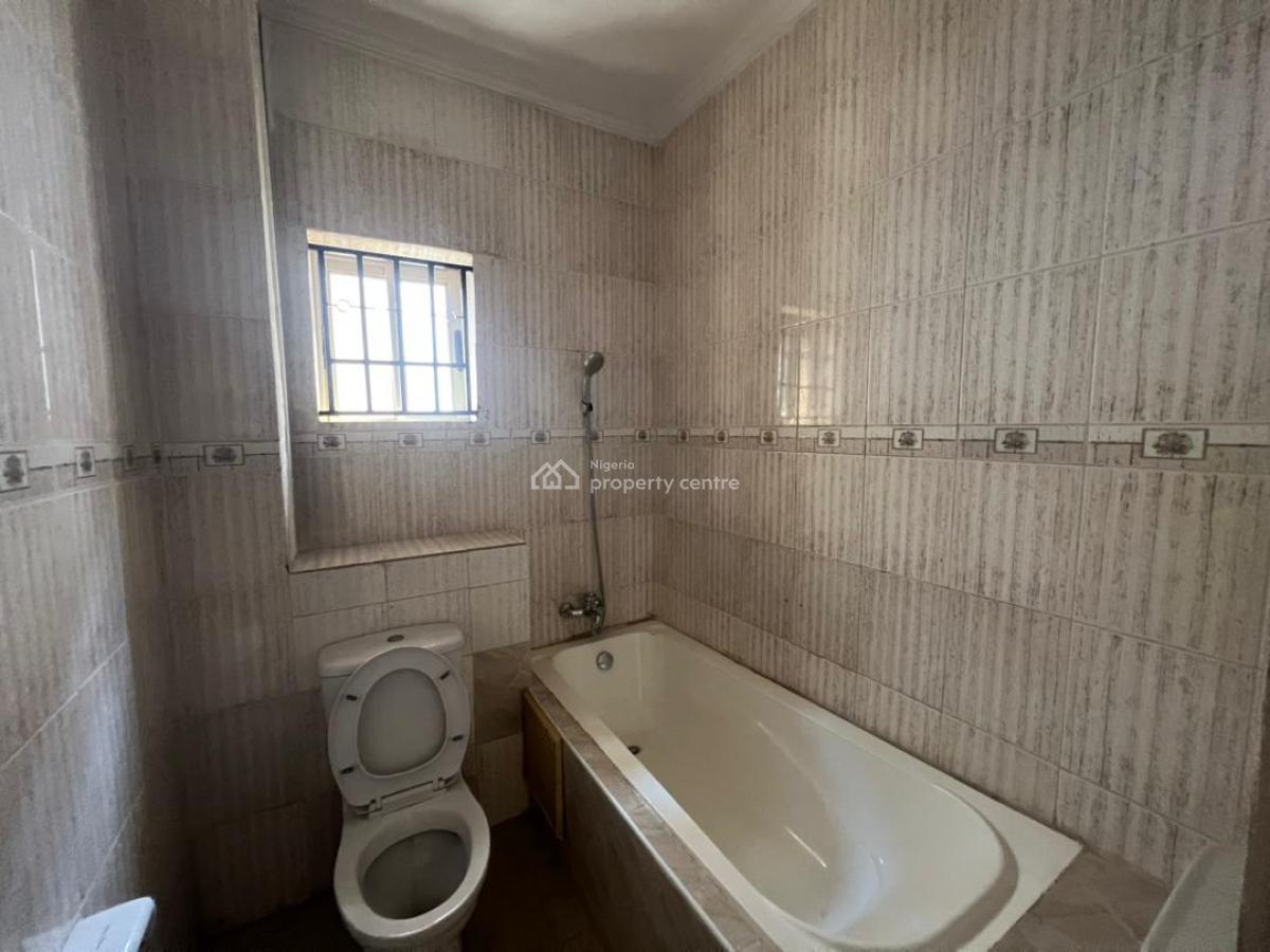 3 Bedroom Apartment, Right Hand Side, Lekki Phase 1, Lekki, Lagos, Flat / Apartment for Rent