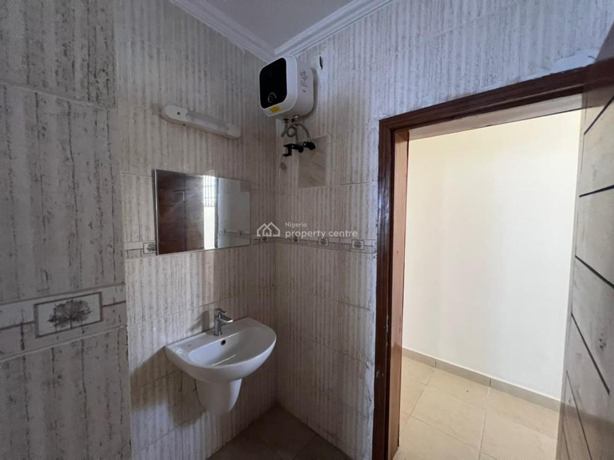 3 Bedroom Apartment, Right Hand Side, Lekki Phase 1, Lekki, Lagos, Flat / Apartment for Rent