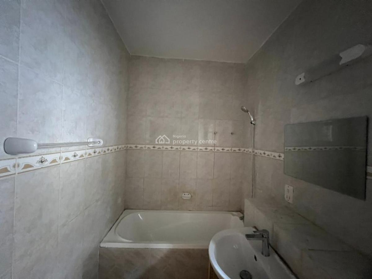 3 Bedroom Apartment, Right Hand Side, Lekki Phase 1, Lekki, Lagos, Flat / Apartment for Rent