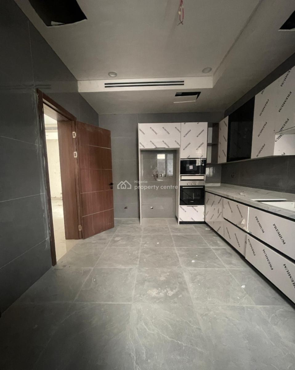 Spacious  6 Bedroom Fully  Detached Duplex with Pool, Gym, Study Room,, Old Ikoyi, Ikoyi, Lagos, Detached Duplex for Sale