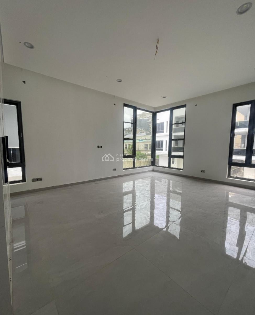 Spacious  6 Bedroom Fully  Detached Duplex with Pool, Gym, Study Room,, Old Ikoyi, Ikoyi, Lagos, Detached Duplex for Sale