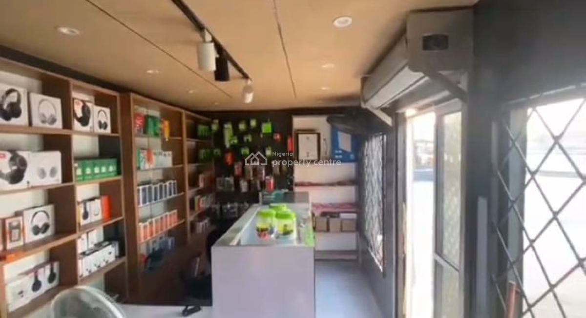 20 Feet Container, Expressway, Oribanwa, Ibeju Lekki, Lagos, Commercial Property for Rent