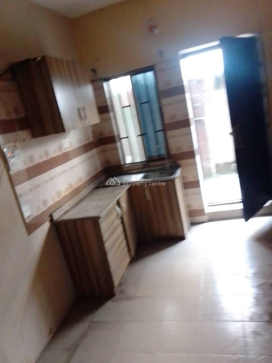 3 Bedroom Ground Floor Apartment, Off Awolowo Way, Ikeja, Lagos, Flat / Apartment for Rent