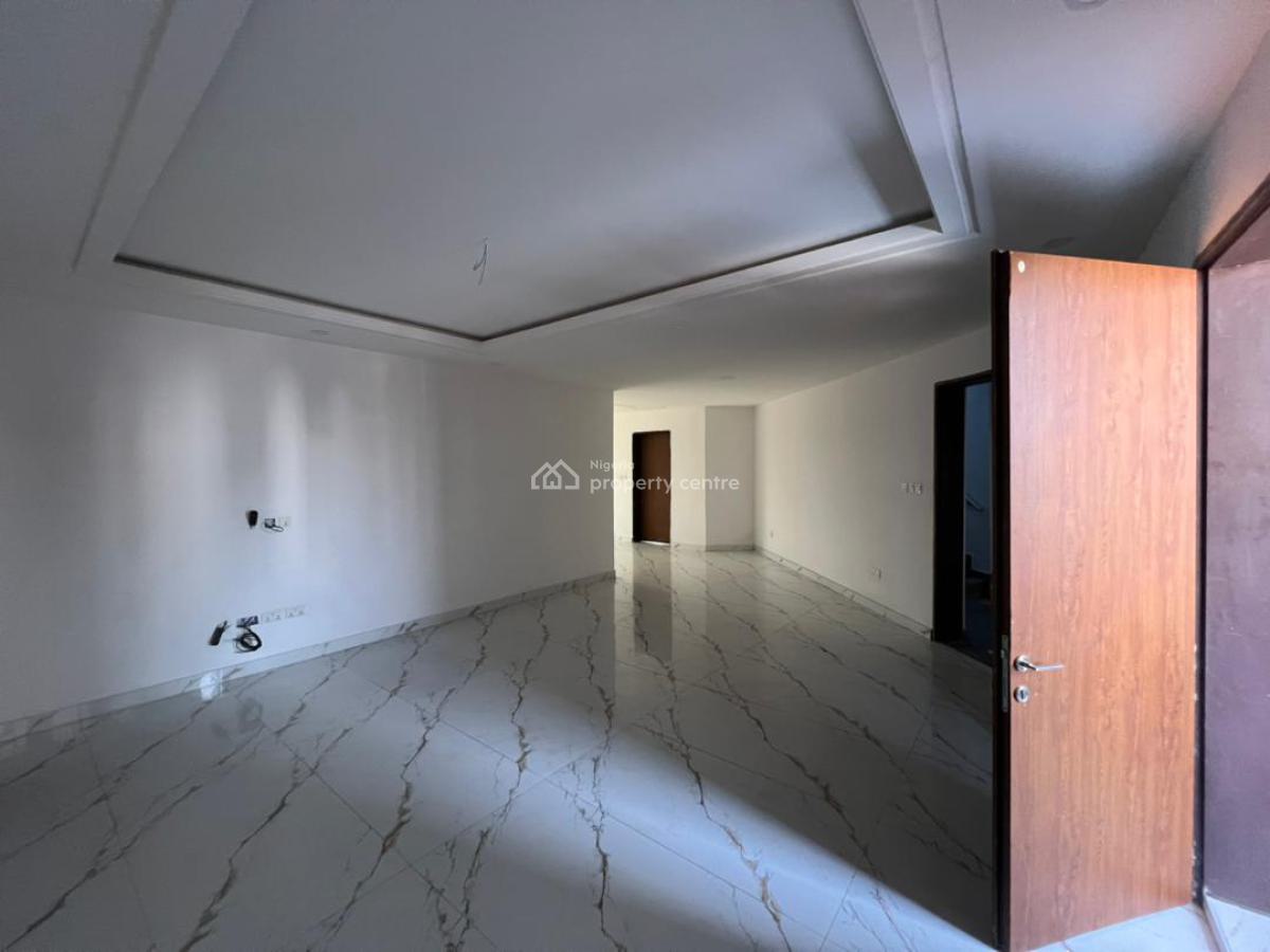 3 Bedroom Apartment, Right Hand Side, Lekki Phase 1, Lekki, Lagos, Flat / Apartment for Rent