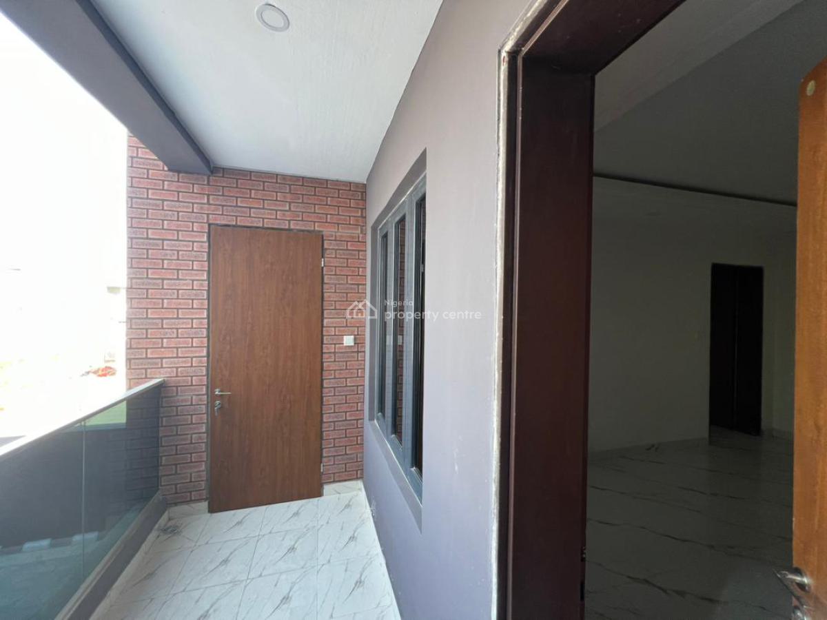 3 Bedroom Apartment, Right Hand Side, Lekki Phase 1, Lekki, Lagos, Flat / Apartment for Rent