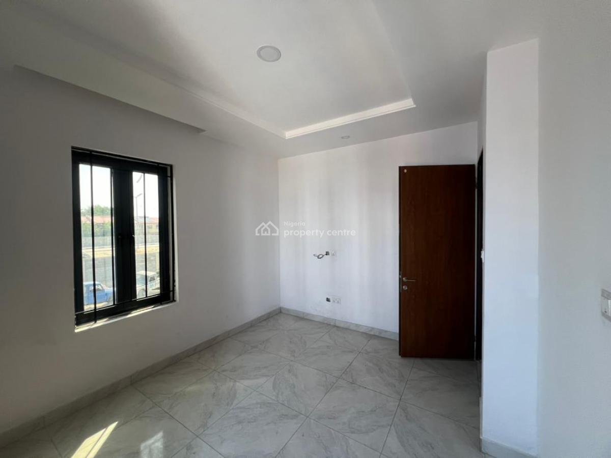 3 Bedroom Apartment, Right Hand Side, Lekki Phase 1, Lekki, Lagos, Flat / Apartment for Rent