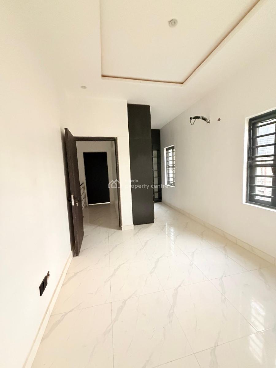 Newly 4 Bedroom Semi Detached Duplex, Magodo, Lagos, Semi-detached Duplex for Sale