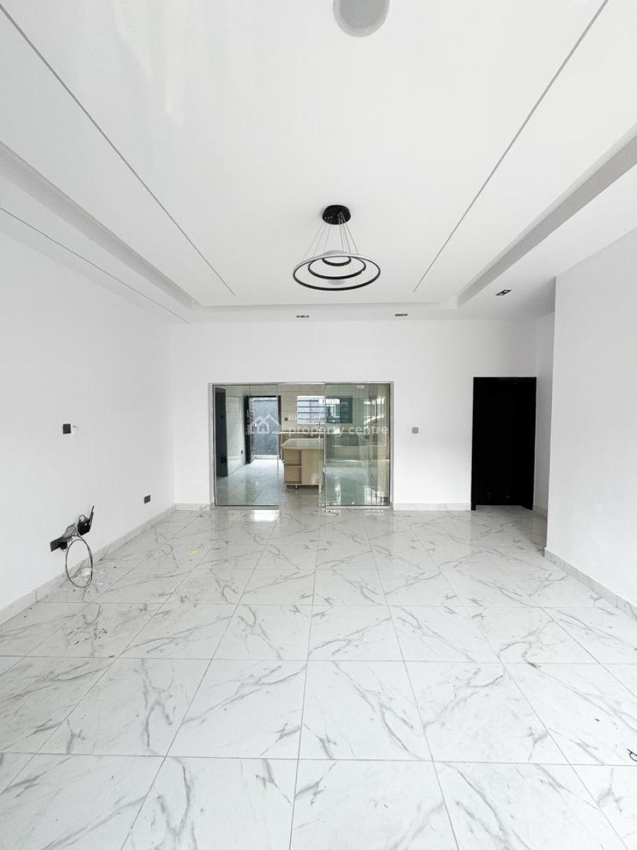 Modern and Stunning Brand New Upstairs, Oribanwa, Ibeju Lekki, Lagos, Flat / Apartment for Rent