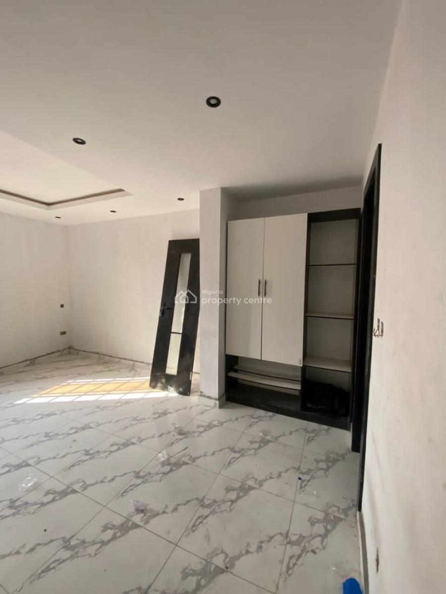 Exquisite 2 Bedroom Apartment, Salem, Lekki Phase 1, Lekki, Lagos, Flat / Apartment for Sale