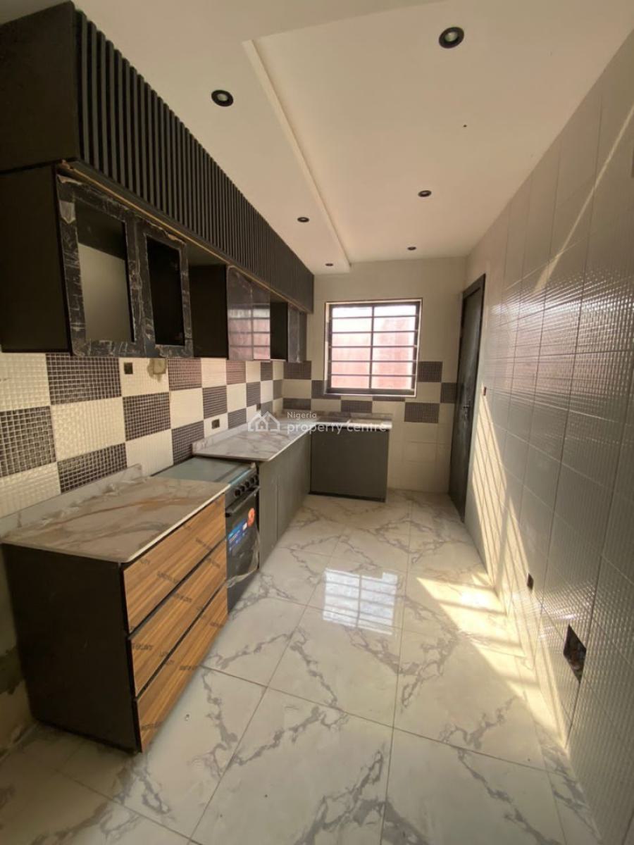 Exquisite 2 Bedroom Apartment, Salem, Lekki Phase 1, Lekki, Lagos, Flat / Apartment for Sale