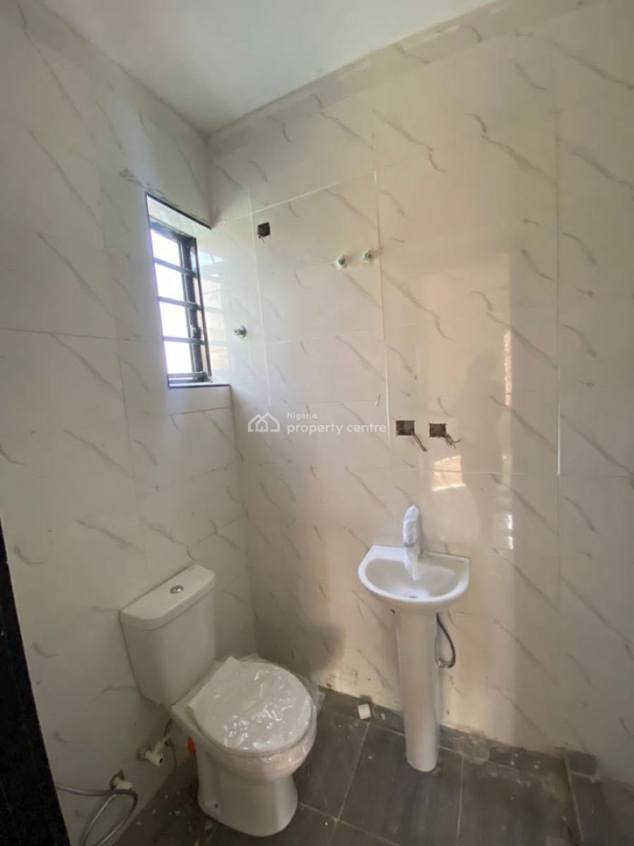 Exquisite 2 Bedroom Apartment, Salem, Lekki Phase 1, Lekki, Lagos, Flat / Apartment for Sale