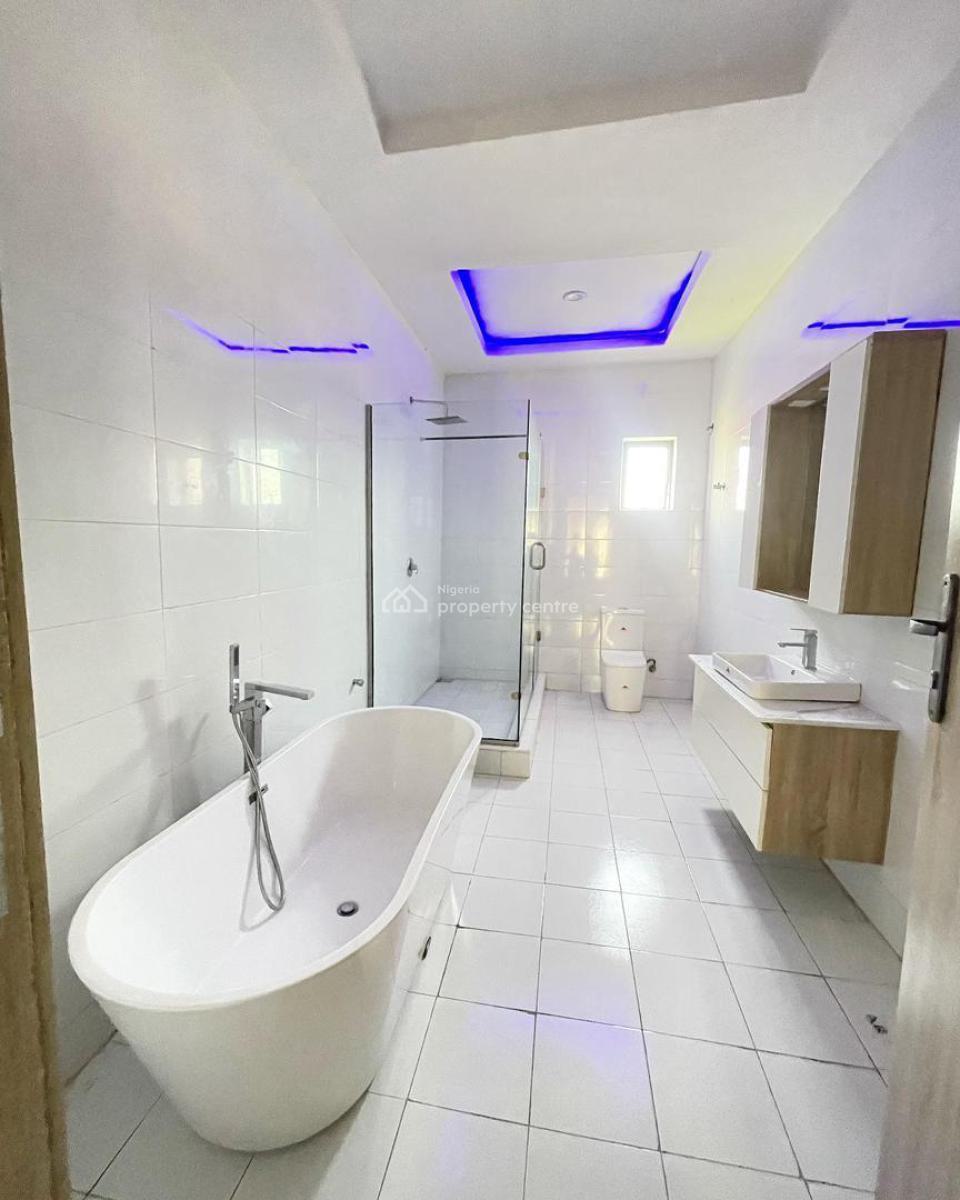 Guest House with Pool on 1500sqm Plot, Oniru, Victoria Island (vi), Lagos, Hotel / Guest House for Rent