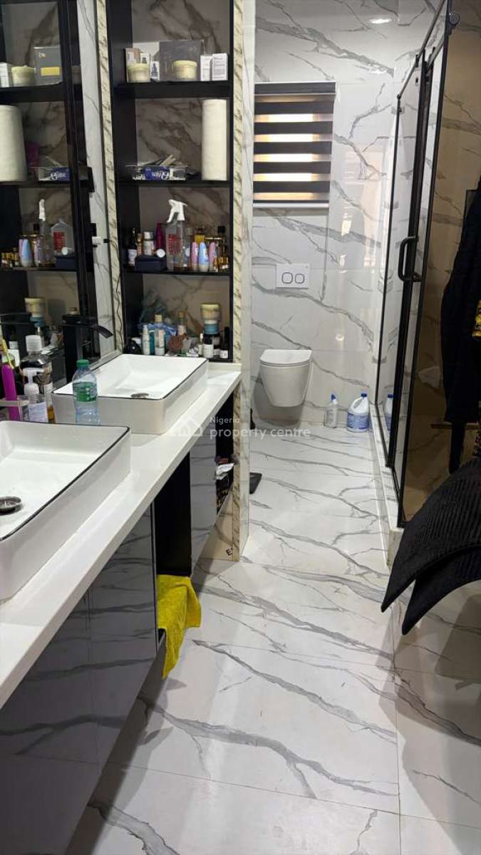 Guest House with Pool on 1500sqm Plot, Oniru, Victoria Island (vi), Lagos, Hotel / Guest House for Rent