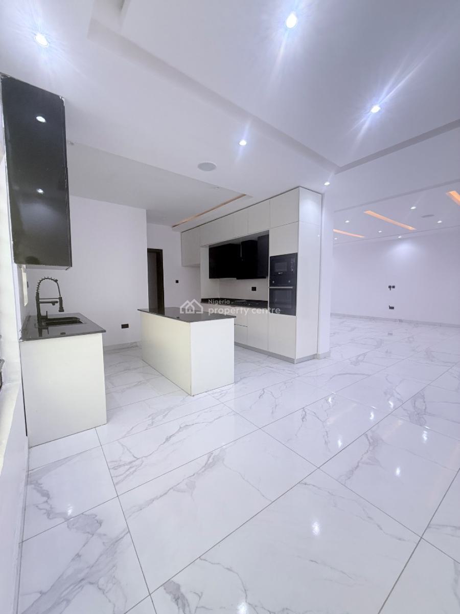 Luxury 3-bedroom Apartment Available, Lekki Phase 1, Lekki, Lagos, Flat / Apartment for Sale