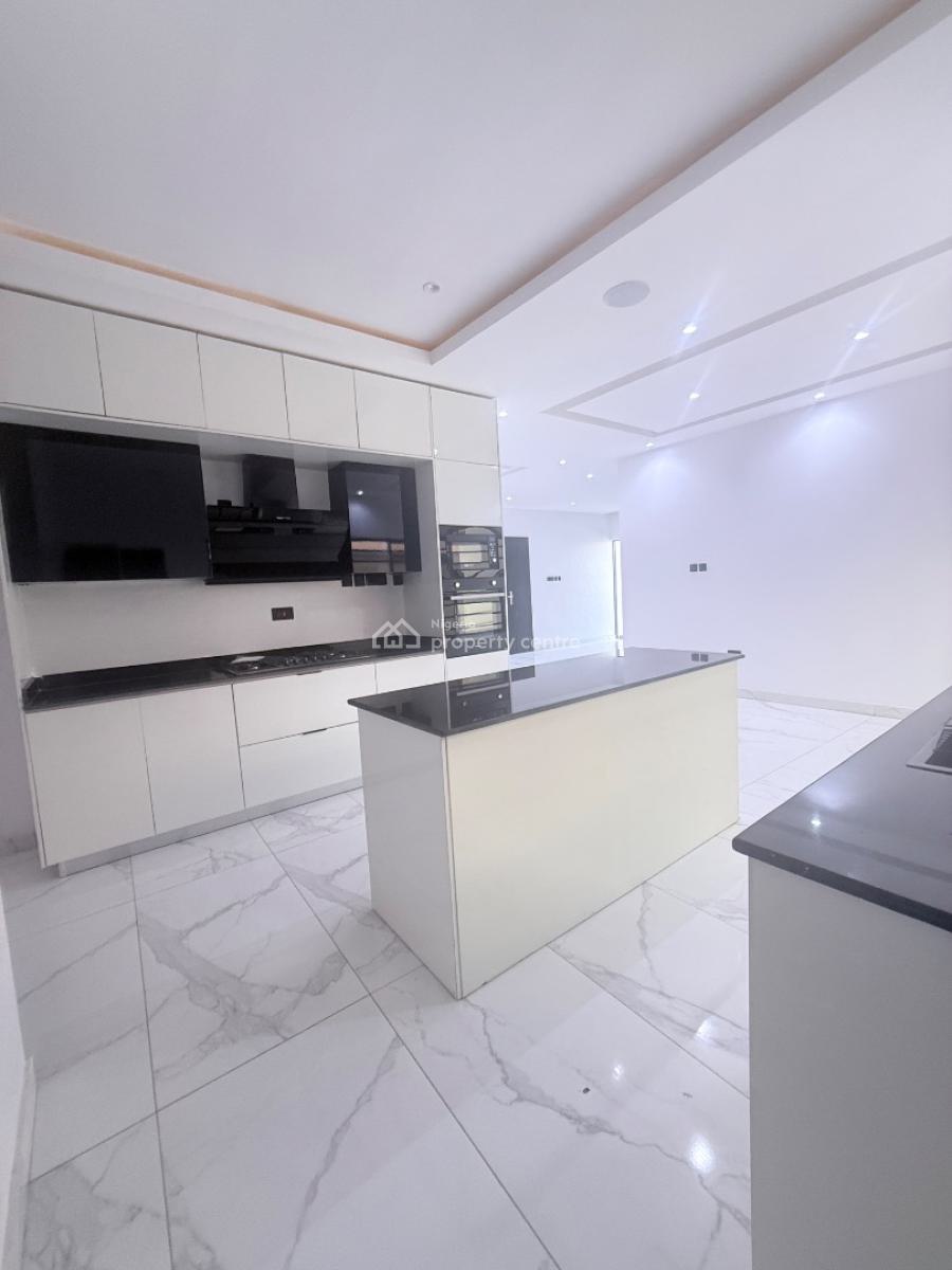 Luxury 3-bedroom Apartment Available, Lekki Phase 1, Lekki, Lagos, Flat / Apartment for Sale