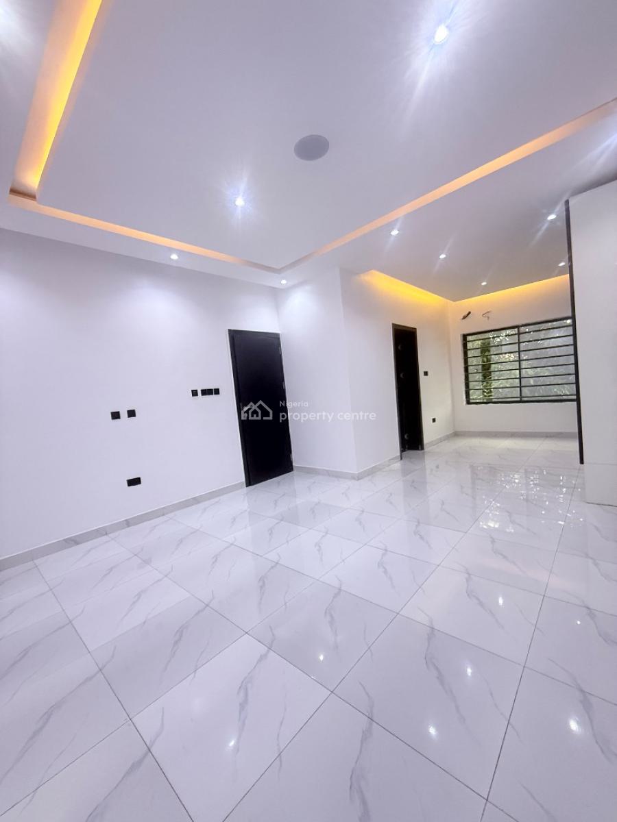 Luxury 3-bedroom Apartment Available, Lekki Phase 1, Lekki, Lagos, Flat / Apartment for Sale