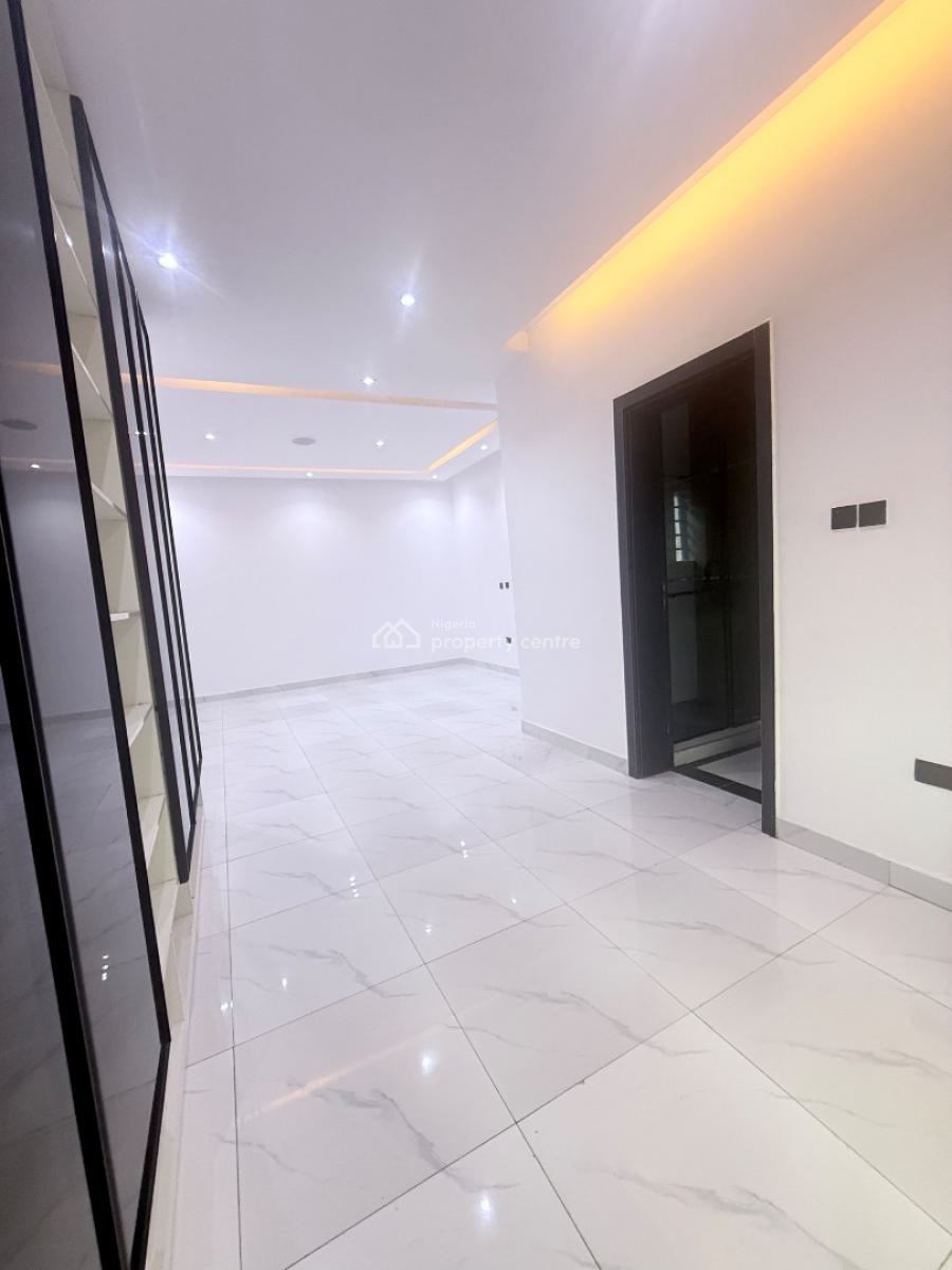 Luxury 3-bedroom Apartment Available, Lekki Phase 1, Lekki, Lagos, Flat / Apartment for Sale