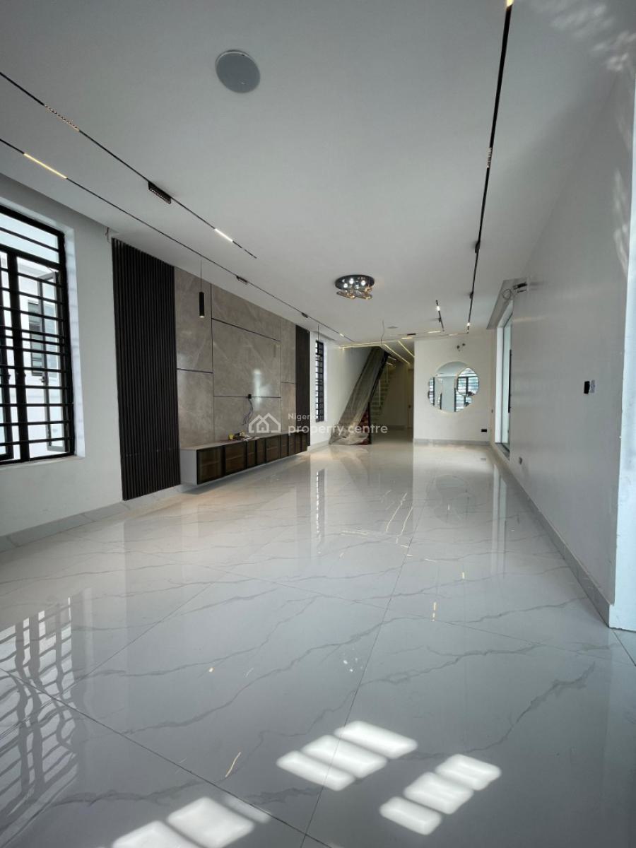 5 Bedroom Fully Detached Duplex with Rooftop, Cinema & Swimming Pool, Lekki Phase 1, Lekki, Lagos, Detached Duplex for Sale