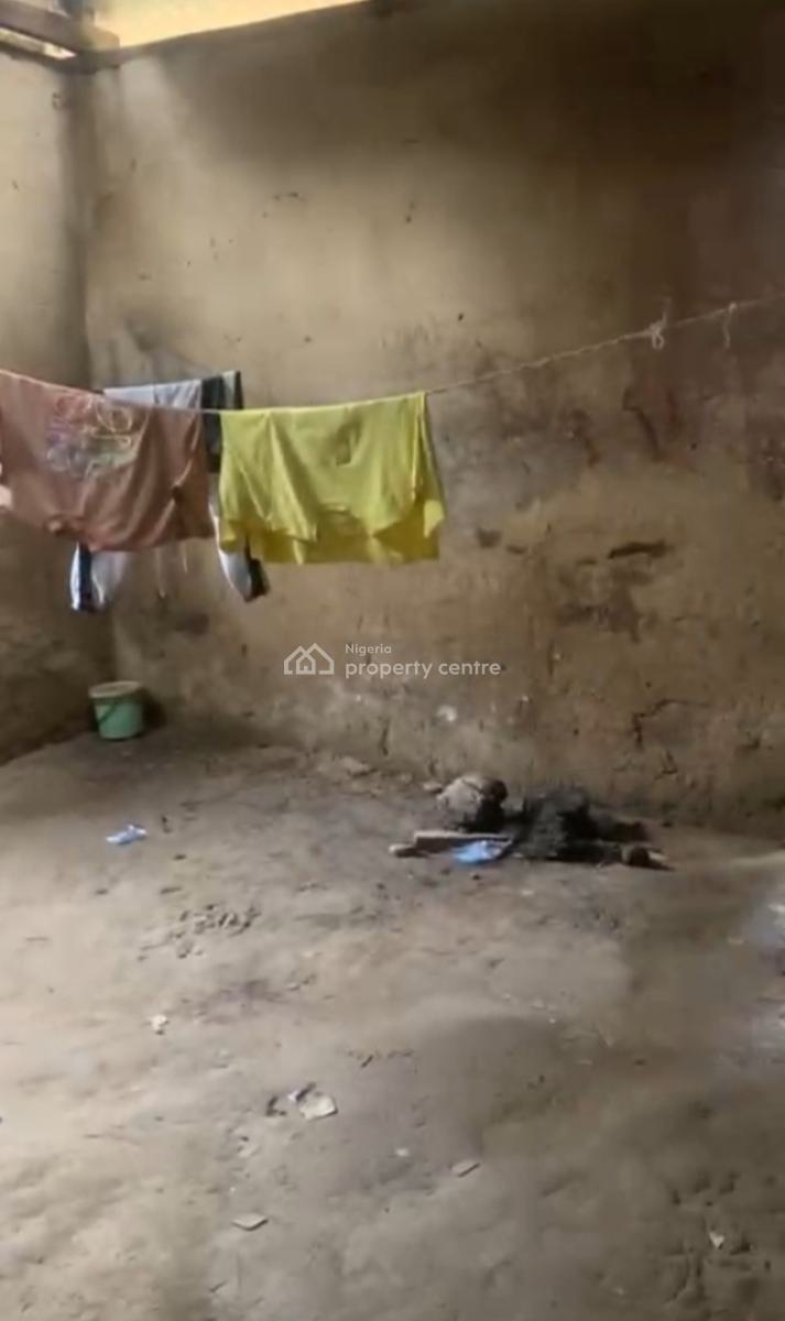 Bungalow 9 Rooms Face to Face House, Off Opeyemi Street, Ibafo, Ogun, House for Sale