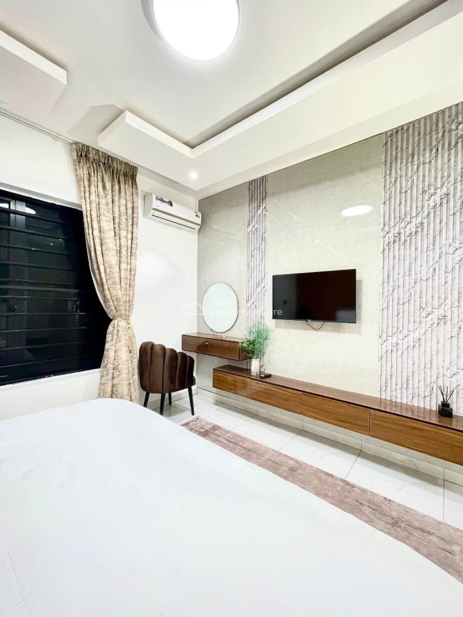 5 Bedroom Fully Duplex with Pool, Table Tennis, Snooker & Lounge, Lekki, Lagos, Flat / Apartment Short Let