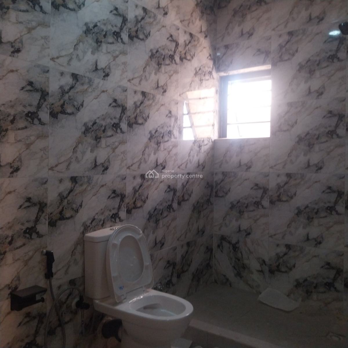 Lovely 4 Bedrooms Duplex, Magodo Phase 1, Magodo, Lagos, Detached Duplex for Rent