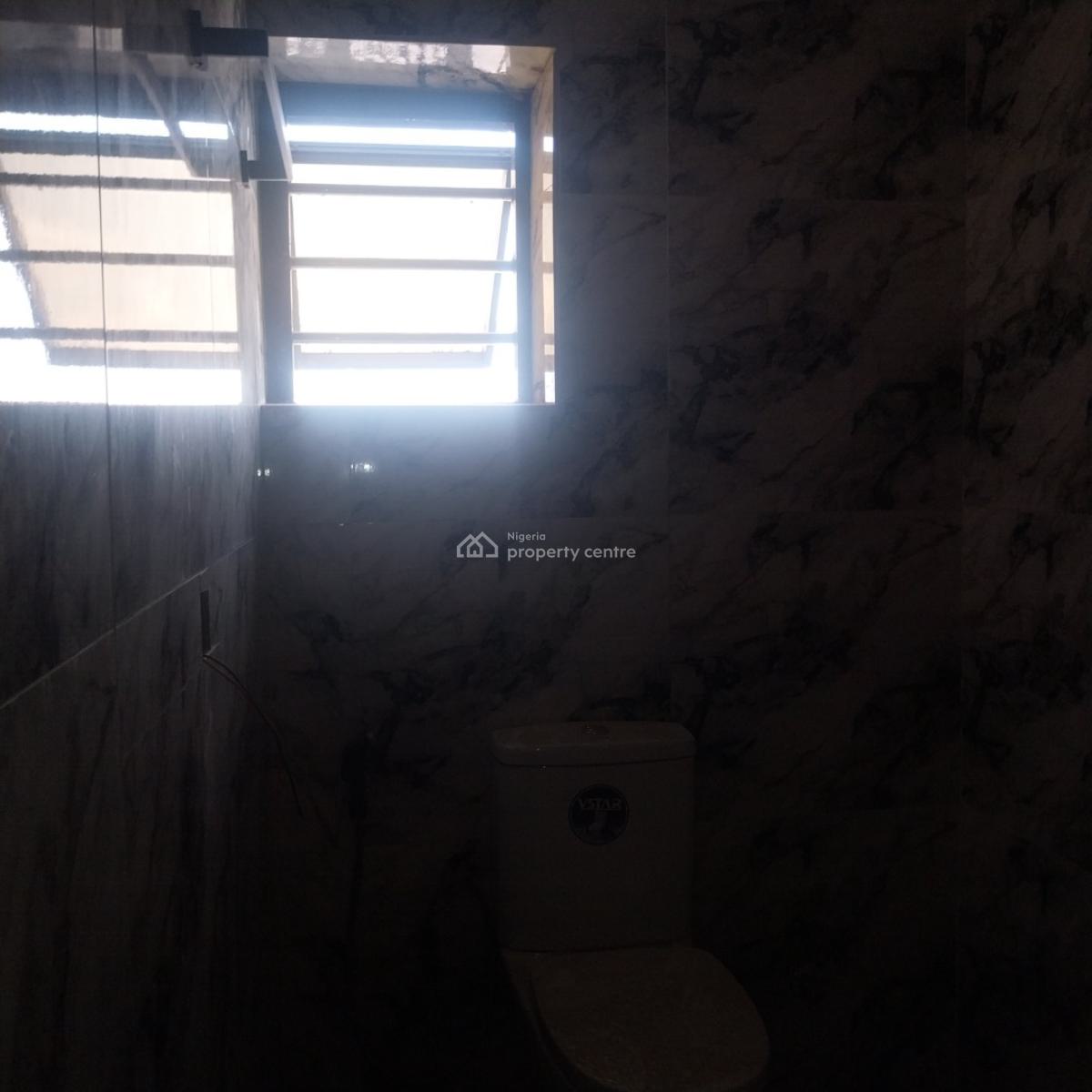 Lovely 4 Bedrooms Duplex, Magodo Phase 1, Magodo, Lagos, Detached Duplex for Rent